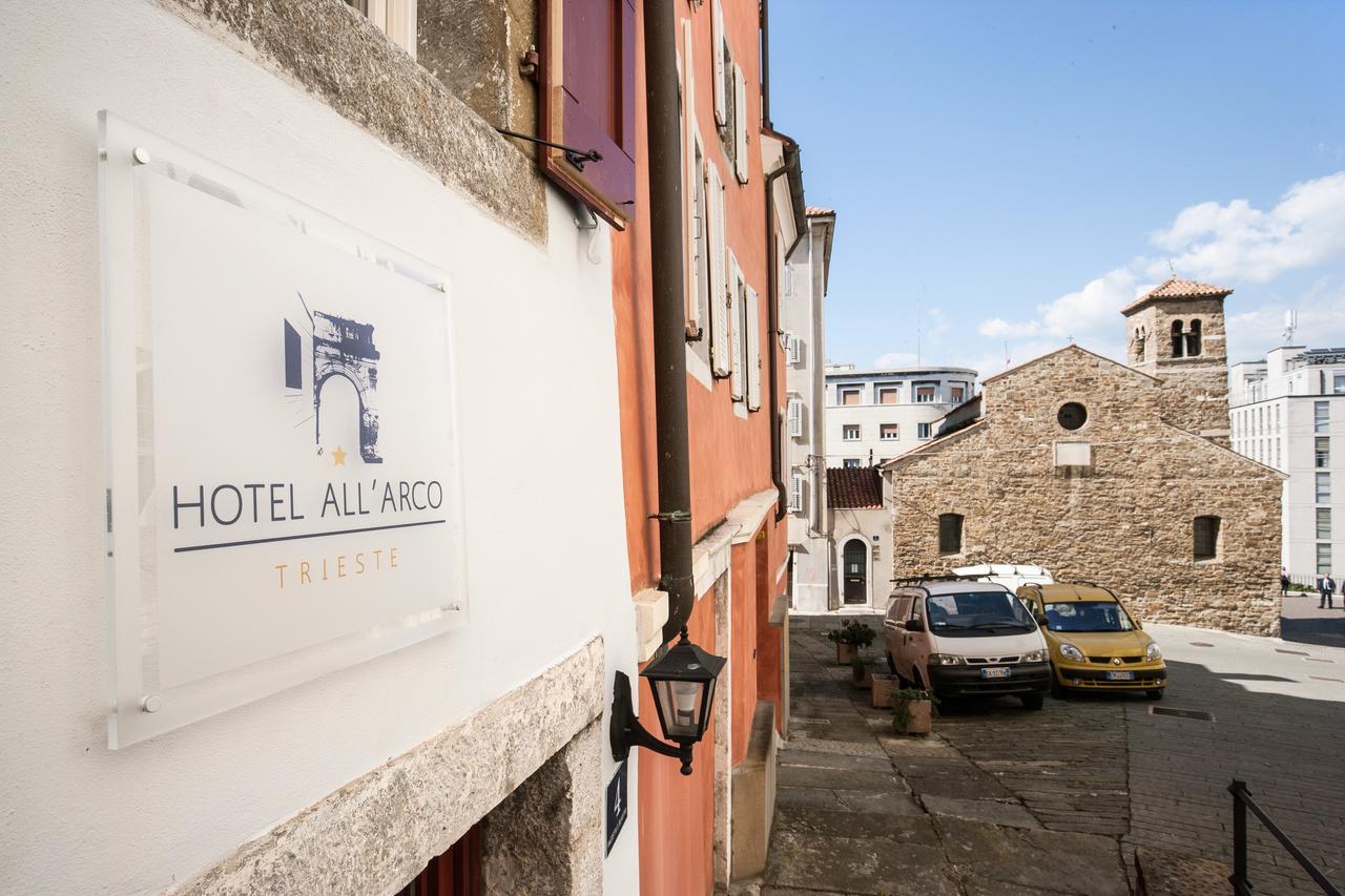 Hotel All'Arco Triest Exterior foto